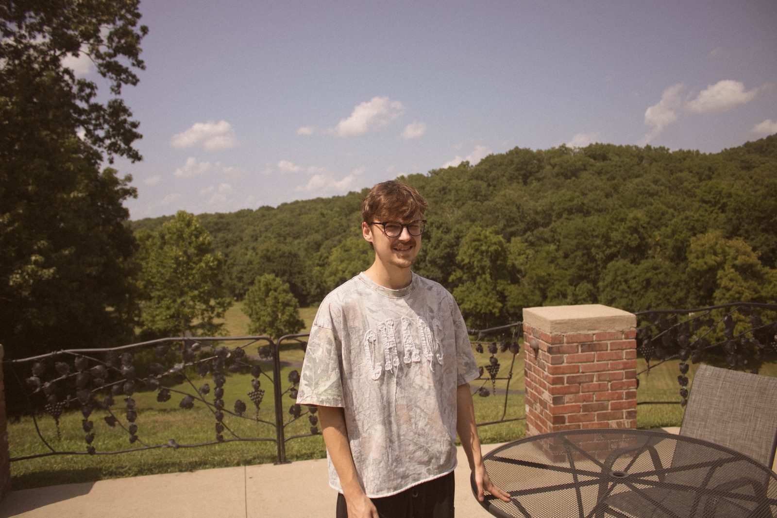 04Riley at the overlook, Lake of the Ozarks photoshoot